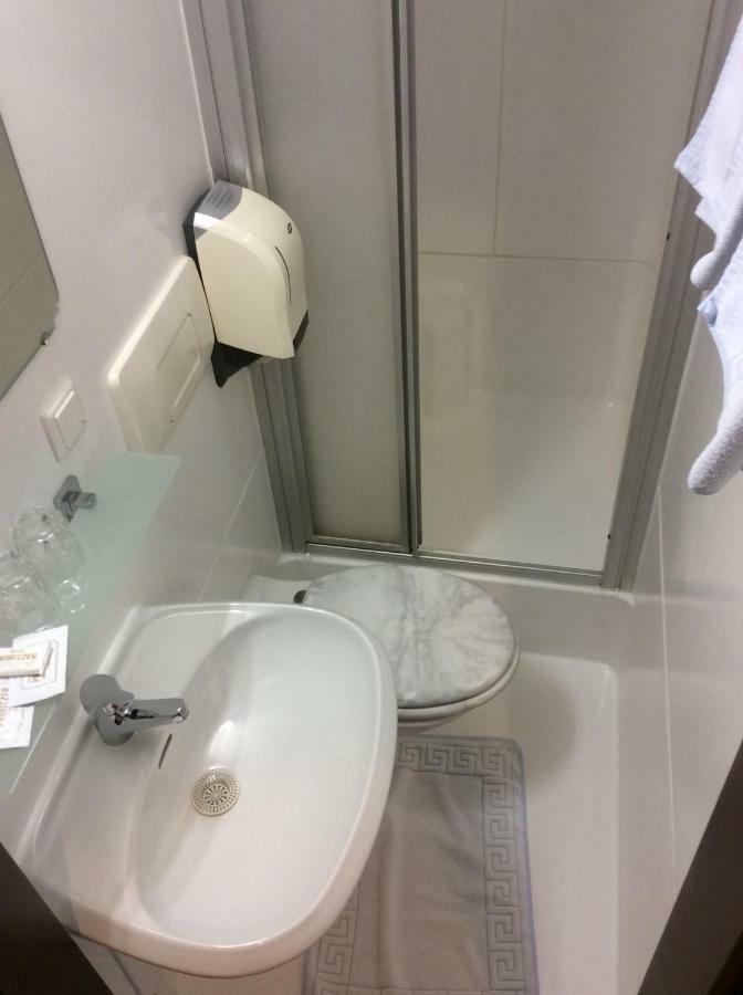 Hotel Pribitzer Wien Exteriör bild